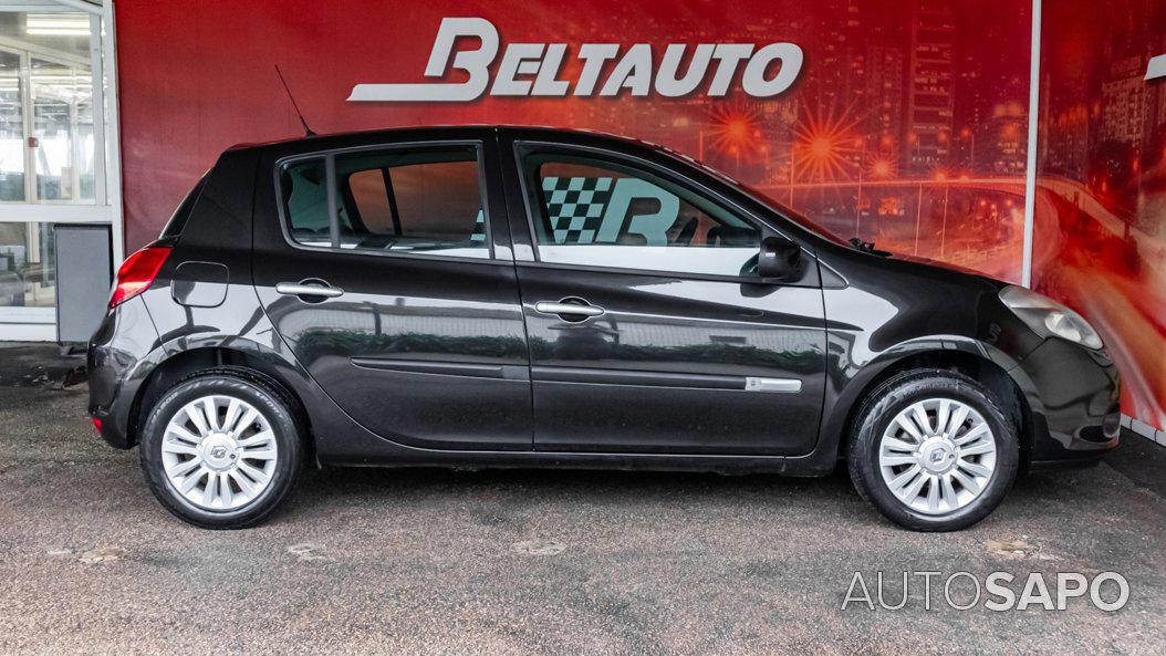 Renault Clio 1.2 16V Dynamique de 2011