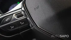 Peugeot 208 1.2 PureTech Active de 2021