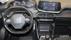 Peugeot 208 1.2 PureTech Active de 2021