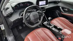 Peugeot 2008 1.2 PureTech Allure Pack de 2021