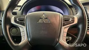 Mitsubishi L200 Strakar de 2022