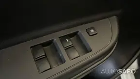 Mitsubishi L200 Strakar de 2022