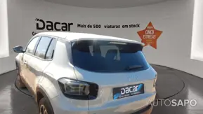 Jeep Avenger 54 kWh Summit de 2025