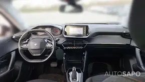 Peugeot 2008 1.2 PureTech Active Pack EAT8 de 2021