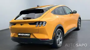 Ford Mustang Mach-E de 2023