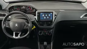 Peugeot 2008 1.2 PureTech Style de 2018