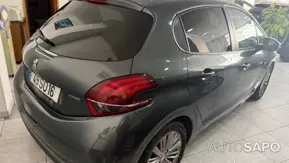 Peugeot 208 1.2 PureTech Style de 2017