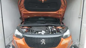 Peugeot 2008 1.2 PureTech Active Pack de 2023