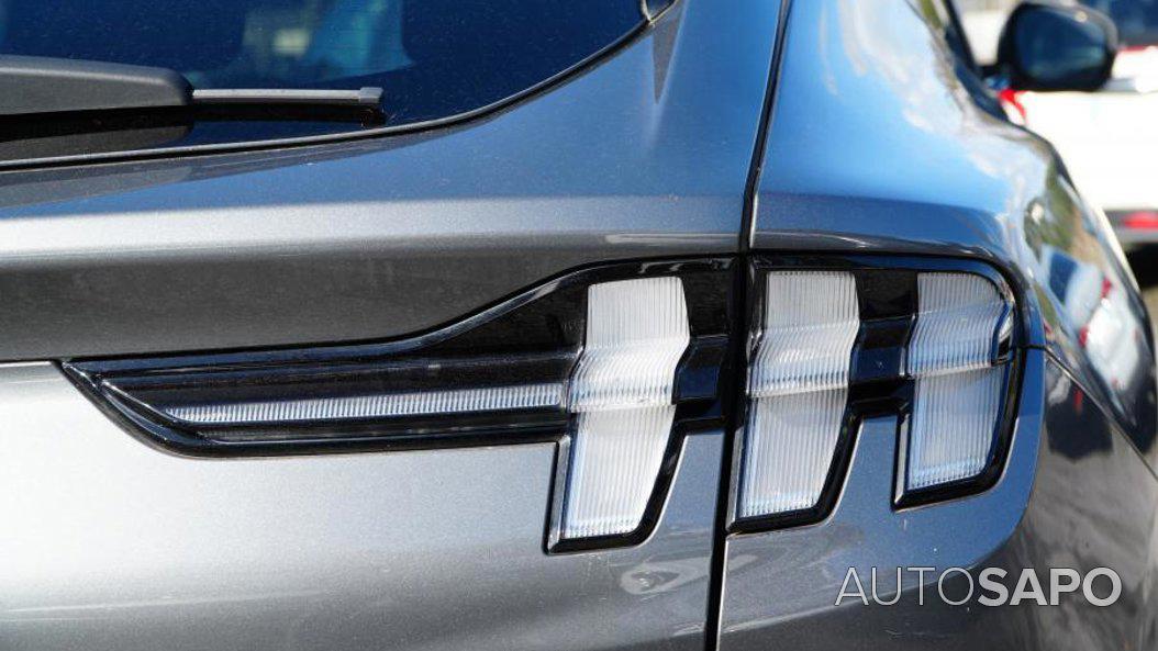 Ford Mustang Mach-E de 2024