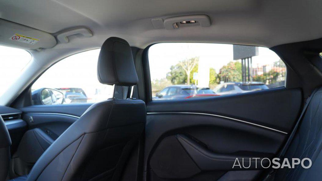 Ford Mustang Mach-E de 2024