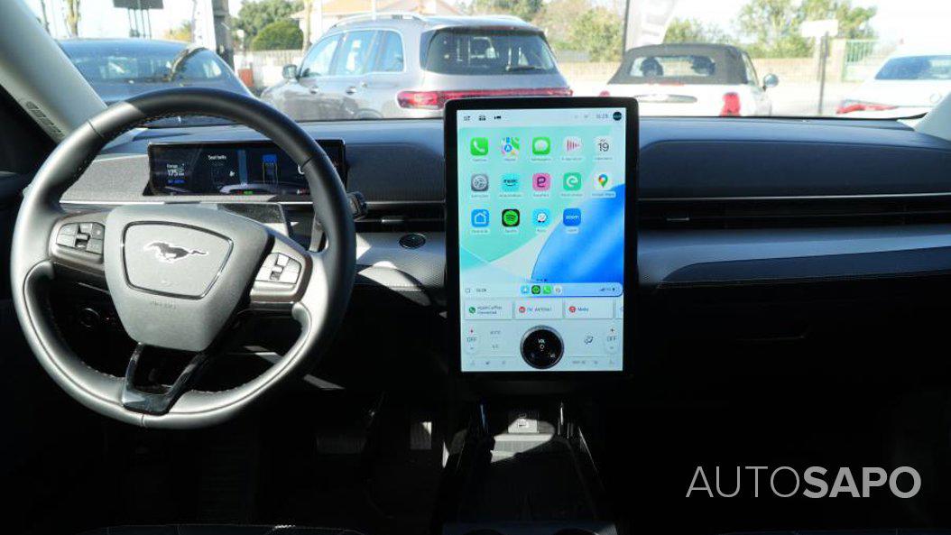 Ford Mustang Mach-E de 2024