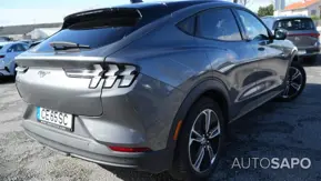 Ford Mustang Mach-E de 2024