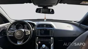 Jaguar XE 2.0 D Prestige de 2015