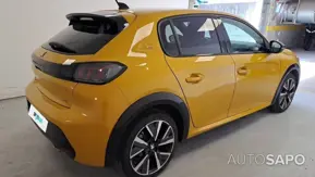 Peugeot 208 1.2 PureTech Active de 2021