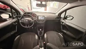 Peugeot 208 de 2013