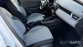 Renault Clio 1.0 TCe Intens de 2024