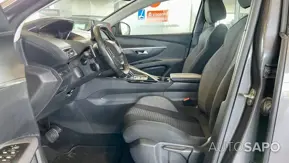 Peugeot 5008 de 2021