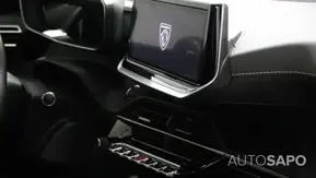 Peugeot E-208 de 2025