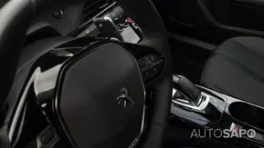 Peugeot 2008 1.2 PureTech Allure Pack EAT8 de 2021