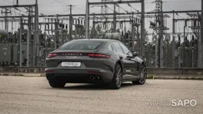 Porsche Panamera 4S de 2016
