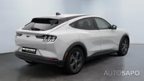 Ford Mustang Mach-E de 2023