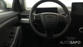 Ford Mustang Mach-E de 2023