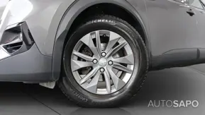 Peugeot 2008 1.2 PureTech Active de 2021