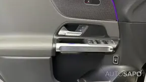 Mercedes-Benz EQB de 2022