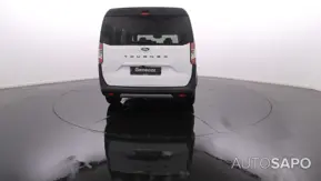 Ford Tourneo Courier de 2024