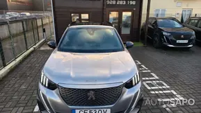 Peugeot e-2008 de 2023