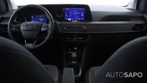 Ford Tourneo Courier de 2024