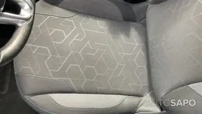 Peugeot 2008 1.2 PureTech Style de 2019