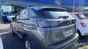 Peugeot 3008 1.2 PureTech Active de 2021