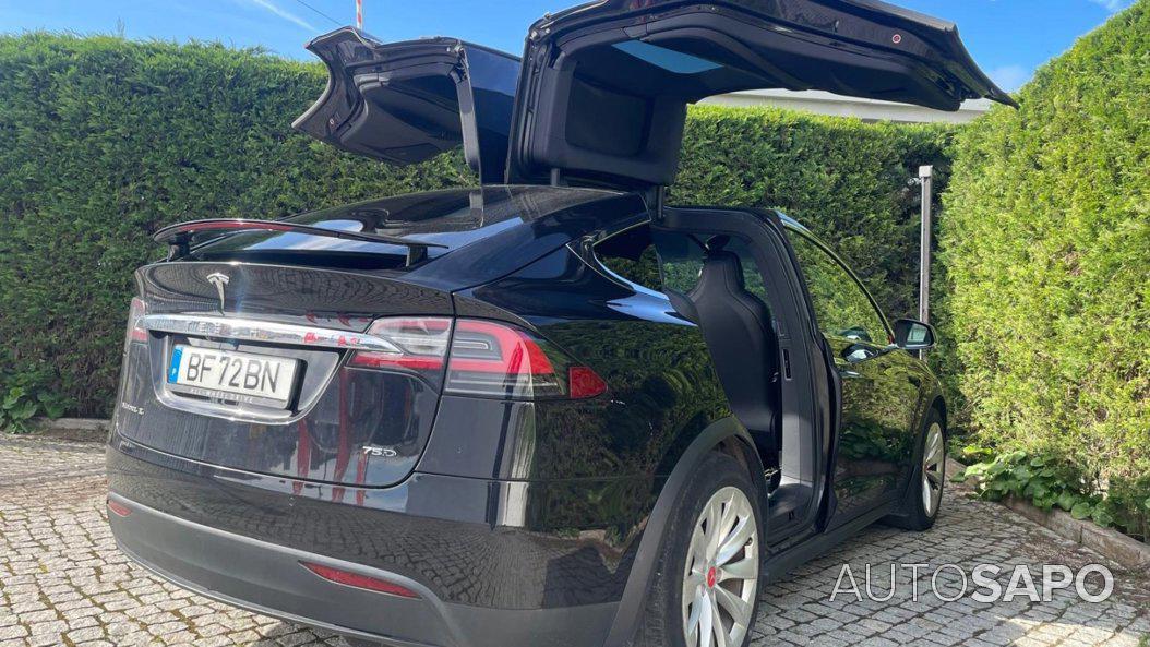 Tesla Model X 90D de 2018