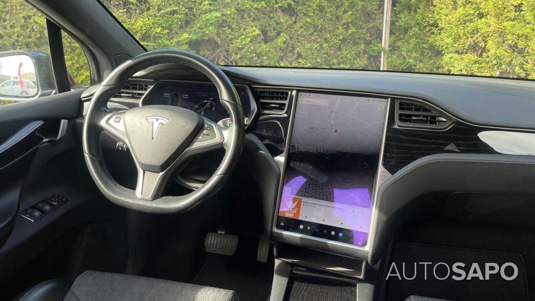 Tesla Model X 90D de 2018