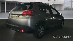 Peugeot 2008 1.2 PureTech Allure de 2015