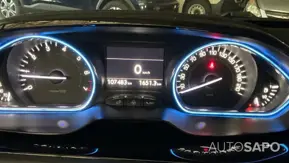 Peugeot 2008 1.2 PureTech Allure de 2015