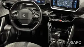 Peugeot 2008 1.2 PureTech Allure de 2021