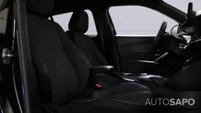 Peugeot e-2008 de 2023