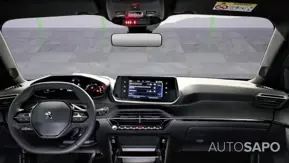 Peugeot e-2008 de 2023