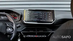 Peugeot 2008 1.2 PureTech Style de 2025