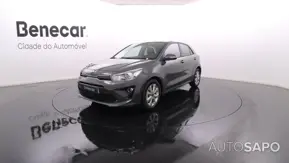 Kia Rio de 2023