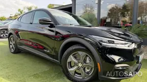 Ford Mustang Mach-E de 2022