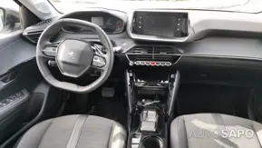 Peugeot E-208 de 2025