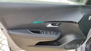 Peugeot E-208 de 2025