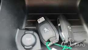 Peugeot E-208 de 2025