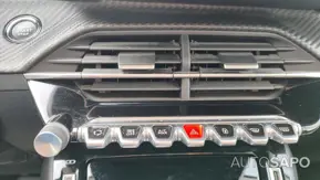 Peugeot E-208 de 2025