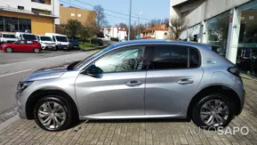 Peugeot E-208 de 2025