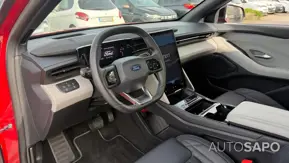 Ford Explorer de 2025