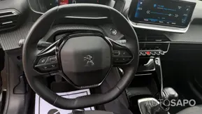 Peugeot 208 de 2021